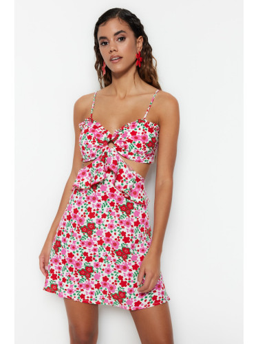 Дамска рокля Trendyol Patterned