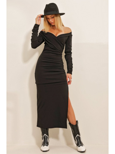 Trend Alaçatı Stili Дамска черна двуредна V-образно деколте драпирана креп плетена рокля