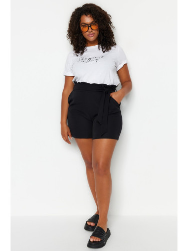 Trendyol Curve Black Finike Carrot Woven Shorts & Bermuda