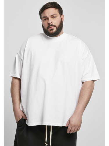 Oversized T-shirt with neckline and neck white