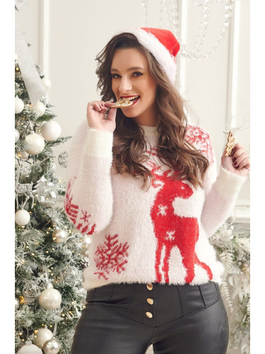 Charming Christmas sweater with ecru reindeer