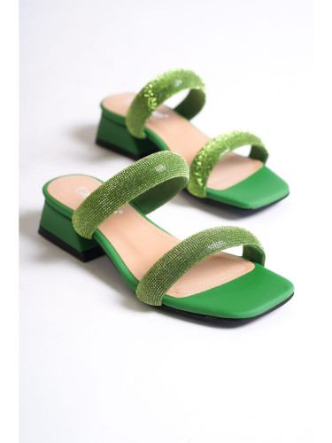 Capone Outfitters Short Heeled, Stony Banded, Blunt Toe Women's Slippers