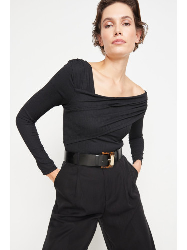 Trendyol Black Asymmetric Collar Detailed Draped Fitted/Situated Crepe Knitted Bodysuit