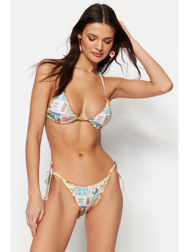Комплект бикини Trendyol - Многоцветен - Слоган