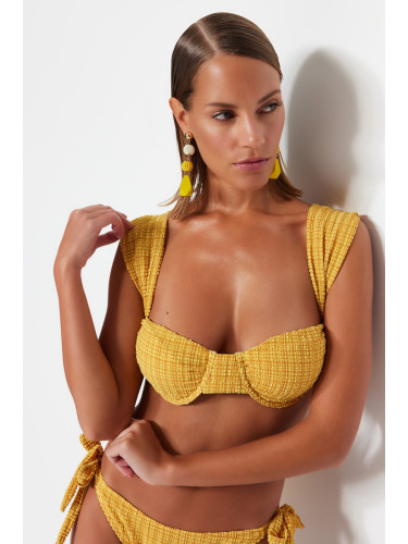 Trendyol горчица Gingham текстурирани банелни бикини върховете