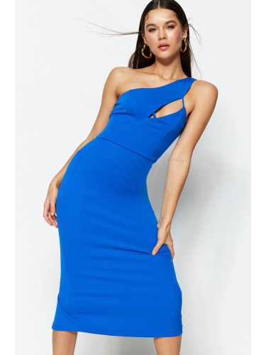 Дамска рокля. Trendyol