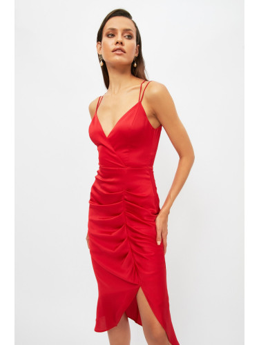 Дамска рокля Trendyol Detailed