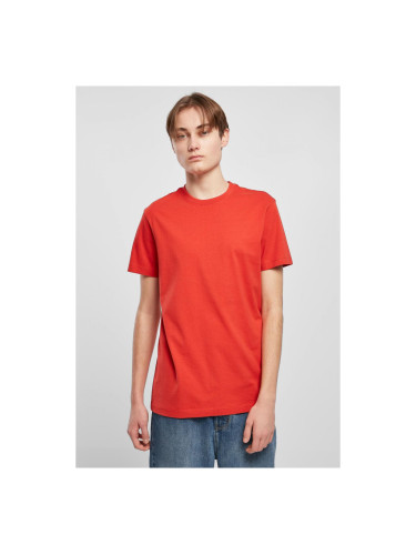A large volume basic T-shirt