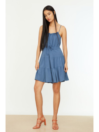 Дамска рокля. Trendyol Detailed