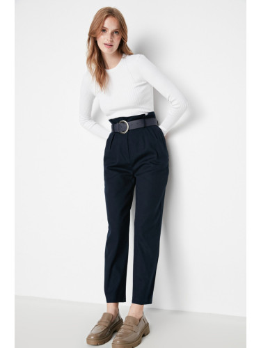 Дамски панталон. Trendyol Belted