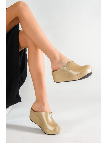 Capone Outfitters Anatomical Soft Comfortable Sole Wedge Heeled Mother Slippers