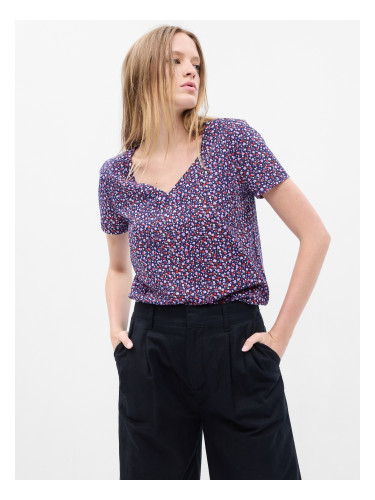 GAP Organic Cotton T-Shirt - Women's