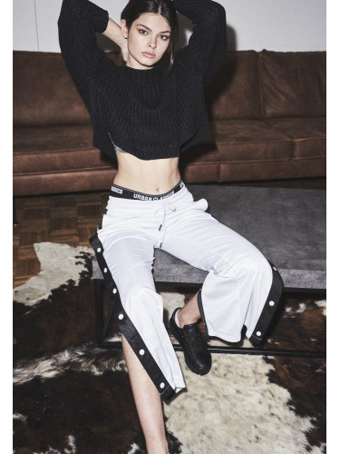 Women's sweatpants with wht/blk/wht button