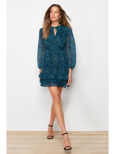 Дамска рокля. Trendyol Ruffle