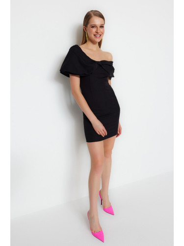 Модерна черна вталена тъкана елегантна вечерна рокля