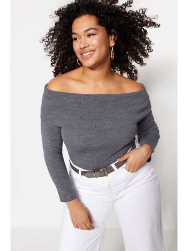 Trendyol крива антрацит Кармен яка трикотаж пуловер