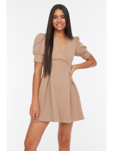 Дамска рокля. Trendyol Ecru