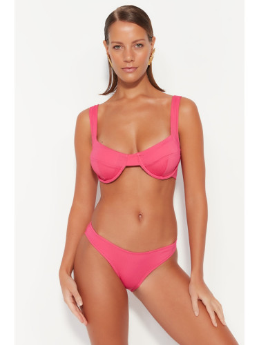 Trendyol розови текстурирани редовни крака бикини дъна