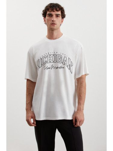 GRIMELANGE Noris Men's Regular Fit 100% Cotton Printed White T-shirt