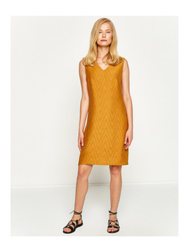 Котон V-образно деколте рокля