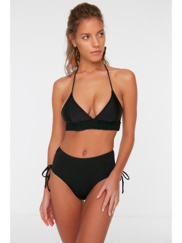 Дамско долнище на бански Trendyol TBESS20BA0240/BLACK