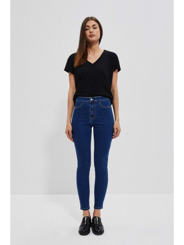 Тесни дънки с висока талия