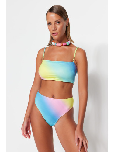 Дамски бански горнище Trendyol