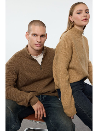 Trendyol Camel Casual Regular Fit Couple/Double Half Turtleneck Zipper Collar Sweater