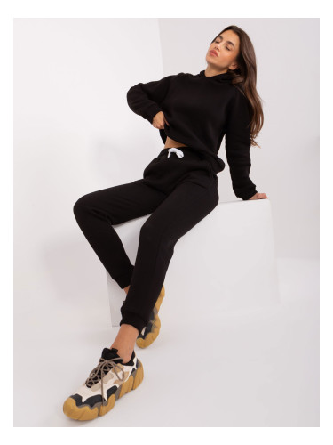 Black basic tracksuit with trousers