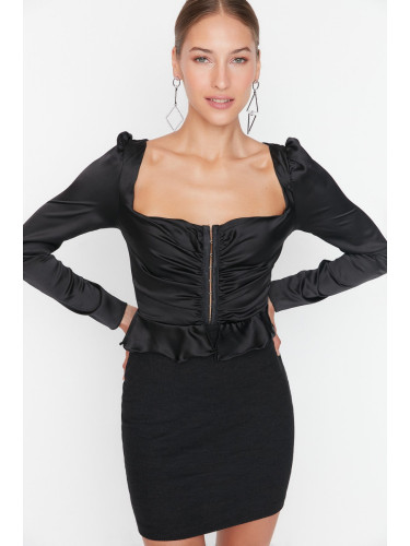 Trendyol квадратна яка черна вечерна рокля