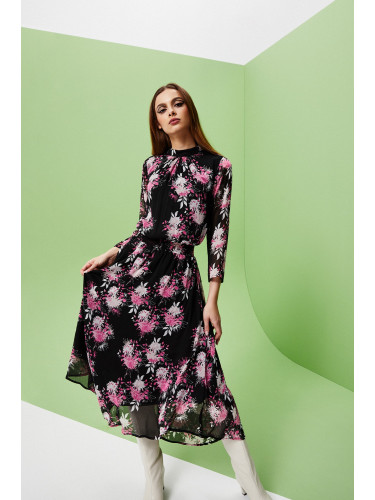 Рокля от шифон с принт