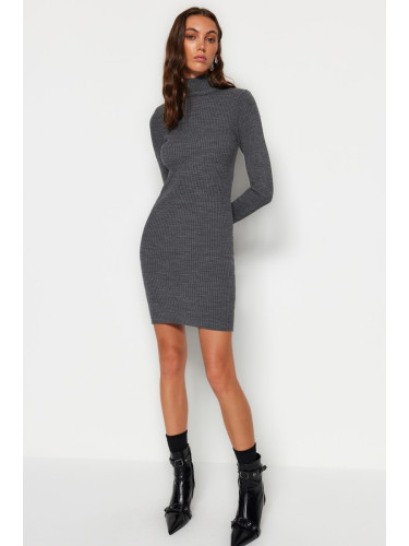 Trendyol антрацит мини трикотаж рокля с аксесоар детайл