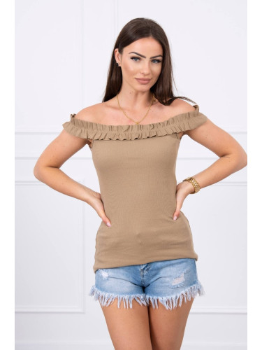 Blouse without shoulders with camel ruffles