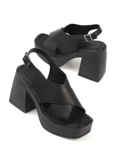 Capone Outfitters Capone Women's Chunky Toe Crossover Wide Strap Platform Heels Black Women's Sandals.