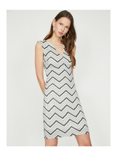 Вечерна рокля Koton & Prom - сива - Bodycon