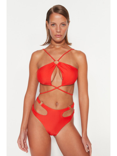 Топ бикини Trendyol Red Halterneck с аксесоари