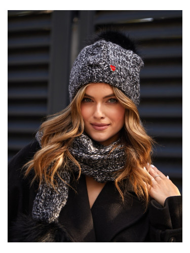 Winter set, black hat and scarf