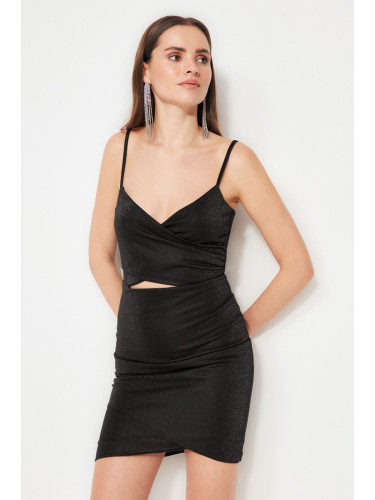 Дамска рокля Trendyol TPRSS22EL1658/Powder