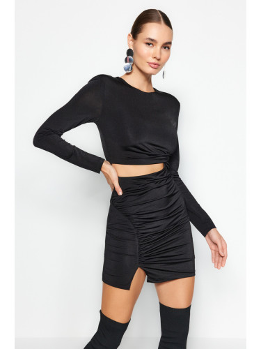 Trendyol черно изрязани / прозорец подробна рокля