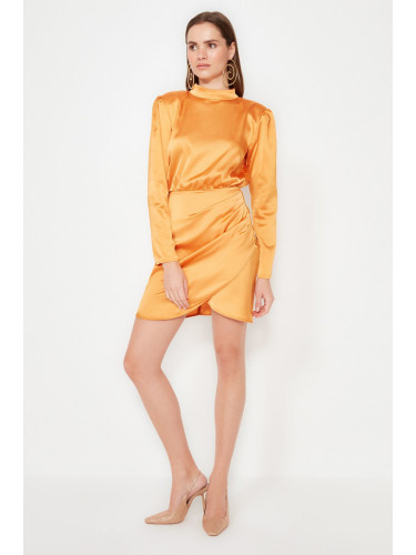 Дамска рокля Trendyol Evening