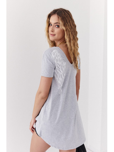 Stylish light gray tunic with wings on the back in white