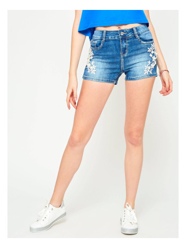 Denim shorts with lace application blue