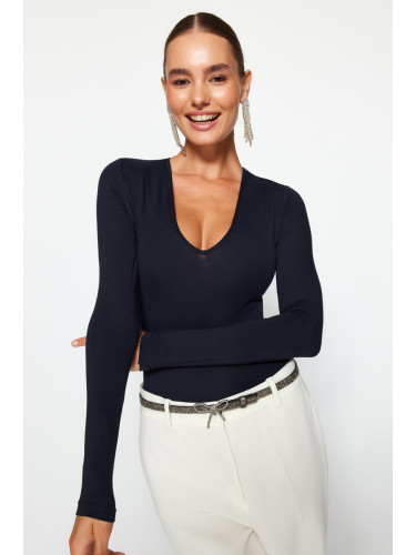 Trendyol Navy Blue Deep V-Neck Snap-On Knitted Body