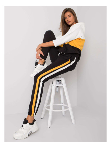 Ecru-yellow set with Adhila trousers