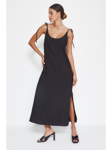 Trendyol Черно Strappy тъкани рокля