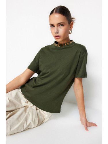 Дамска тениска Trendyol Collar Printed