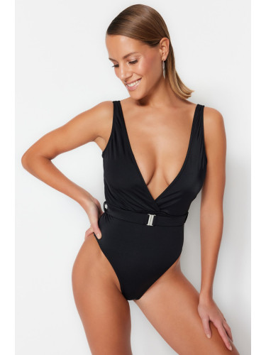 Дамски бански костюм. Trendyol