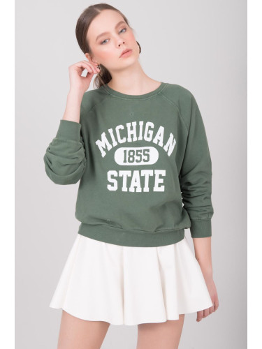 Dark green sweatshirt with BSL print