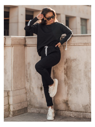 Women's black sweatshirt set