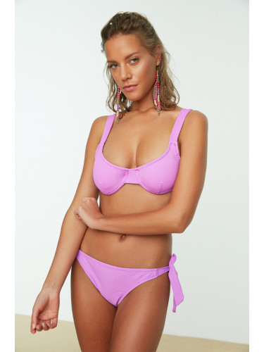 Trendyol люляк текстурирани банелни бикини отгоре